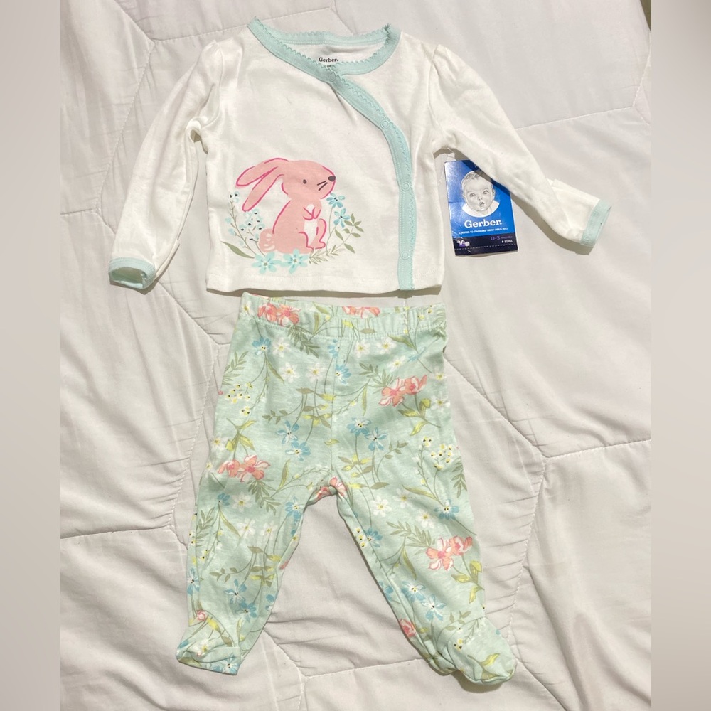 Gerber two piece baby set
